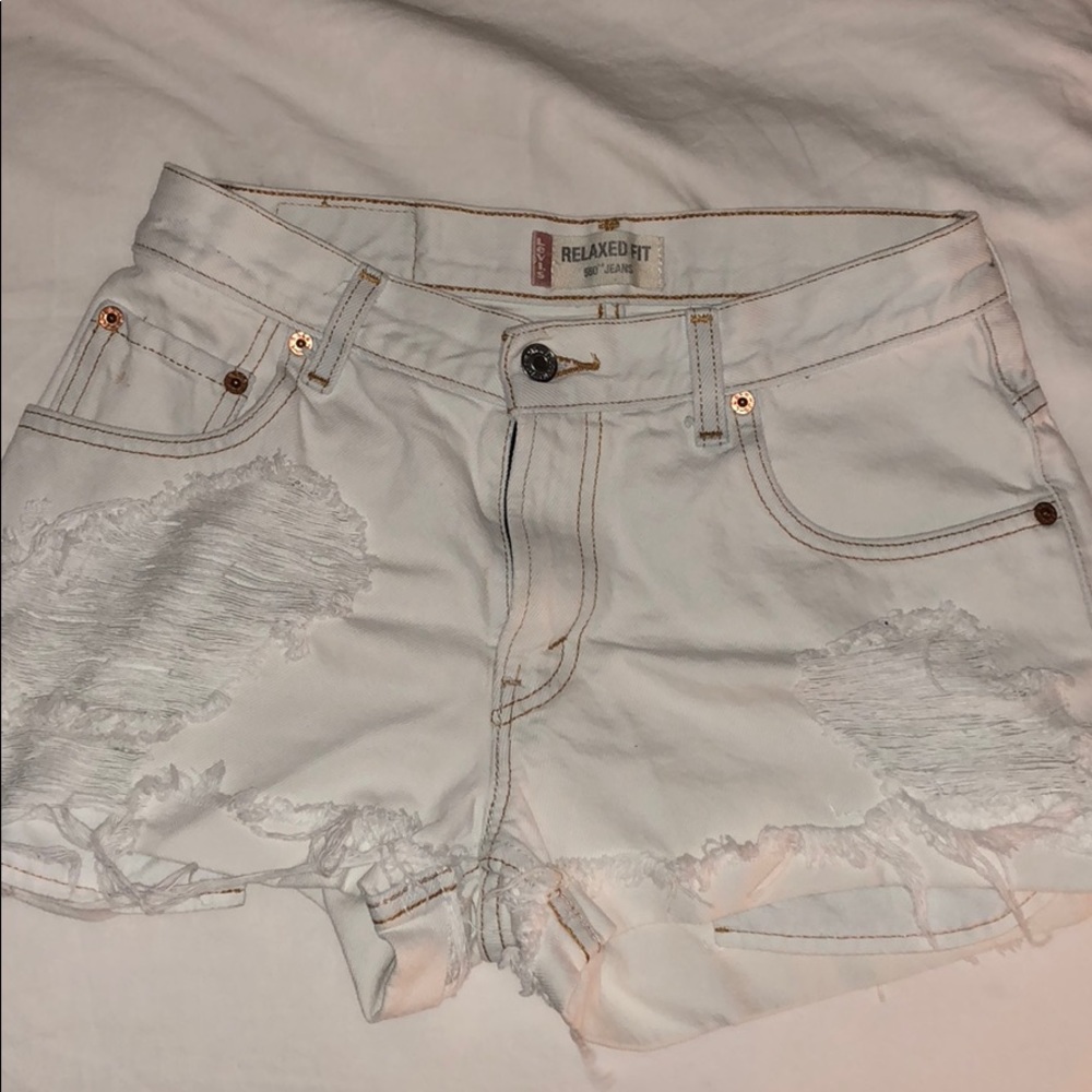 Vintage Levi’s denim shorts